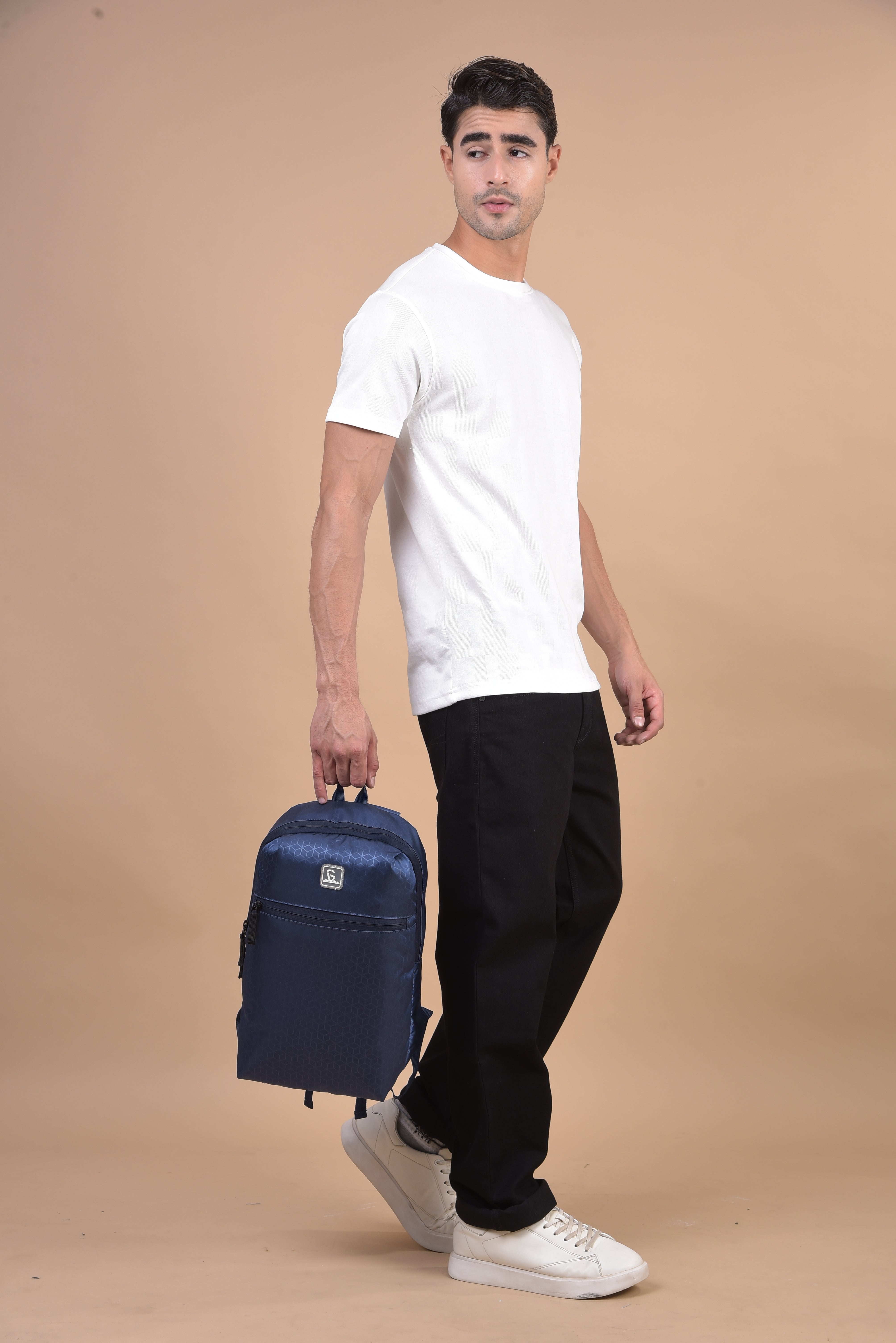 GREENLANDS Tyro 1.0 10L Day Backpack | Compact, Durable & Lightweight Bag Water-Resistant,Pocket, Unisex