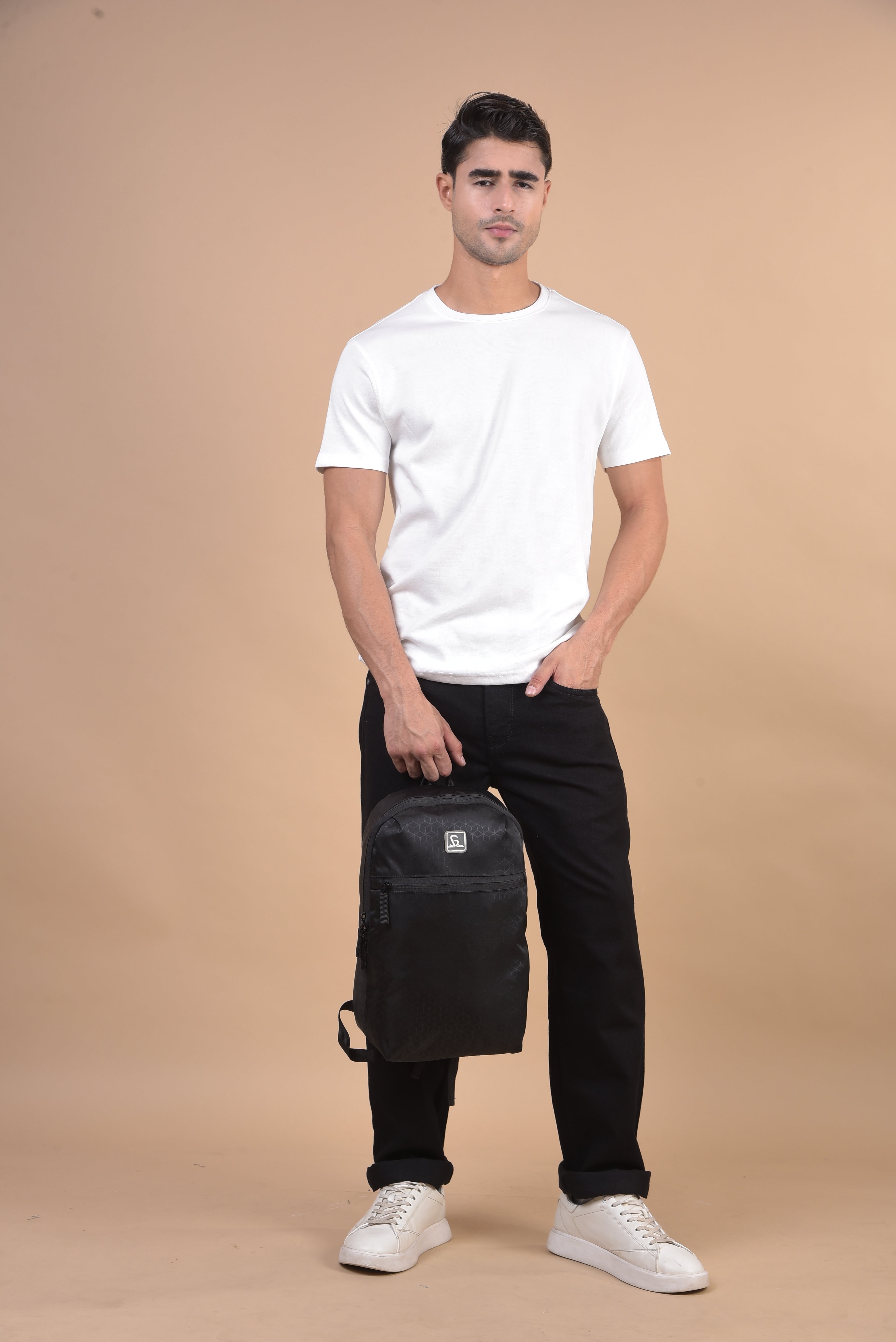 GREENLANDS Tyro 1.0 10L Day Backpack | Compact, Durable & Lightweight Bag Water-Resistant,Pocket, Unisex