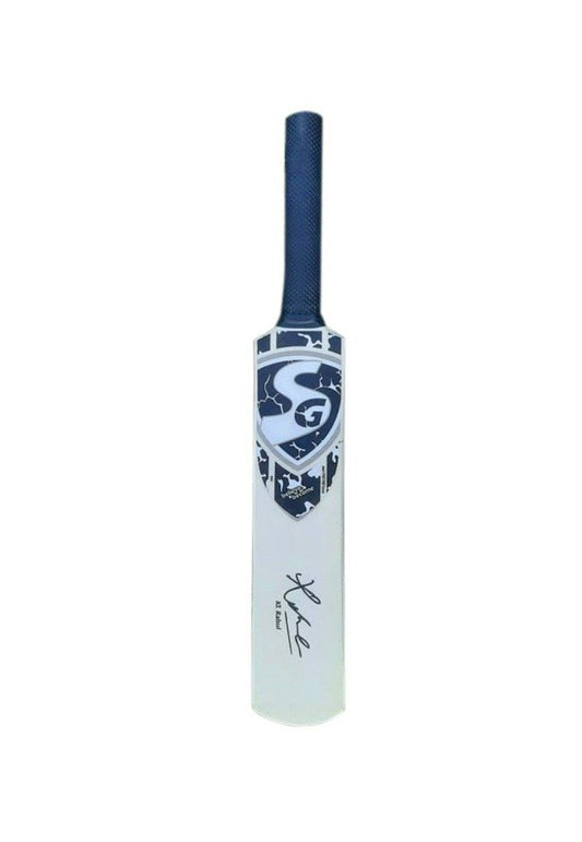 Cricket SG KL Mini Bat: Unleashing Precision for Powerful Performance.